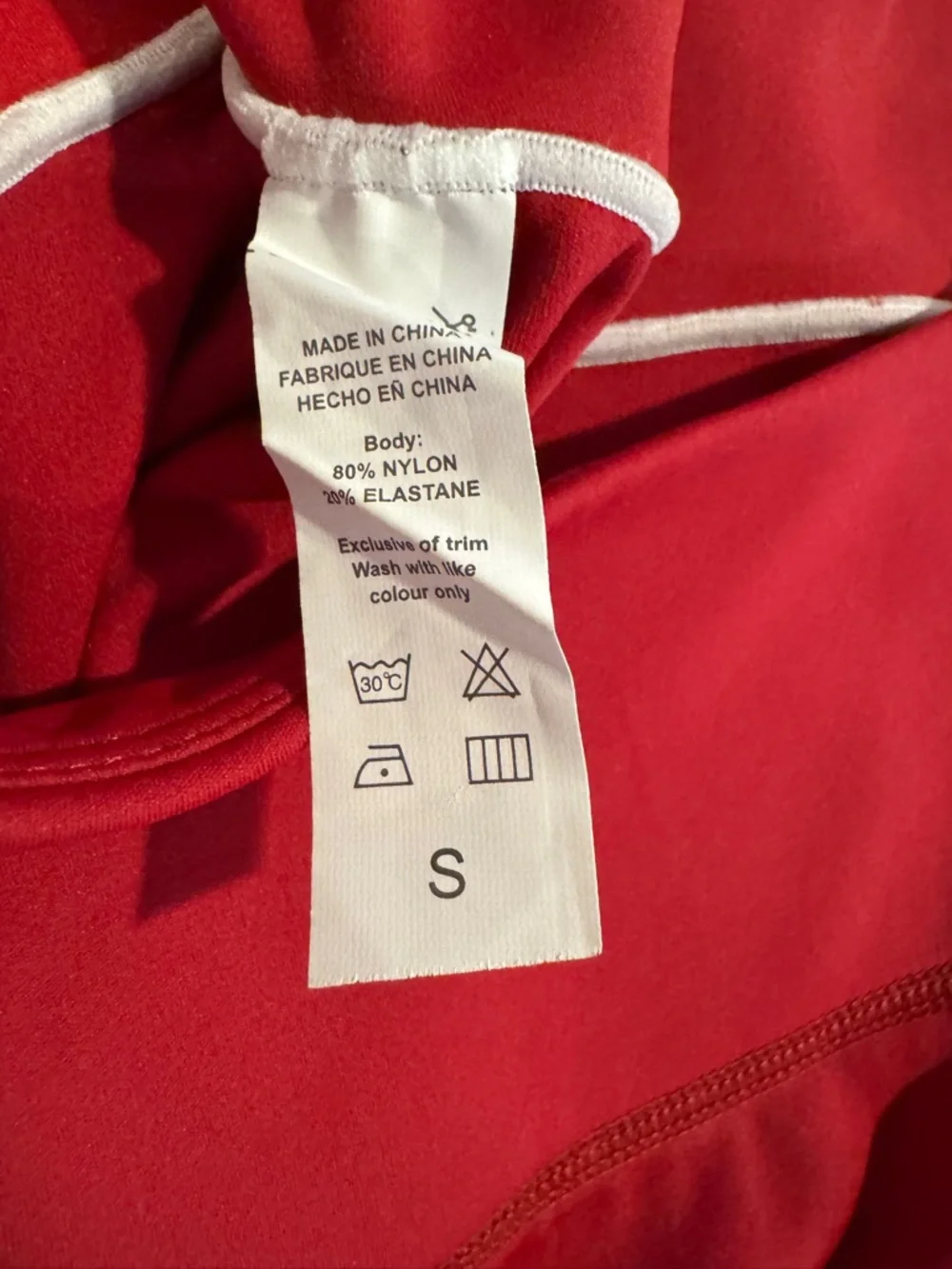 PHERO Red High Waisted Leggings Size Small Heart Seam Detail Athletic - Picture 7 of 8